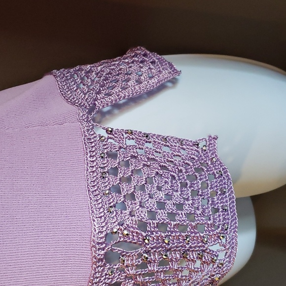 Joseph A Lavender Top with Crochet and Beaded Trim Size SP - Picture 11 of 11